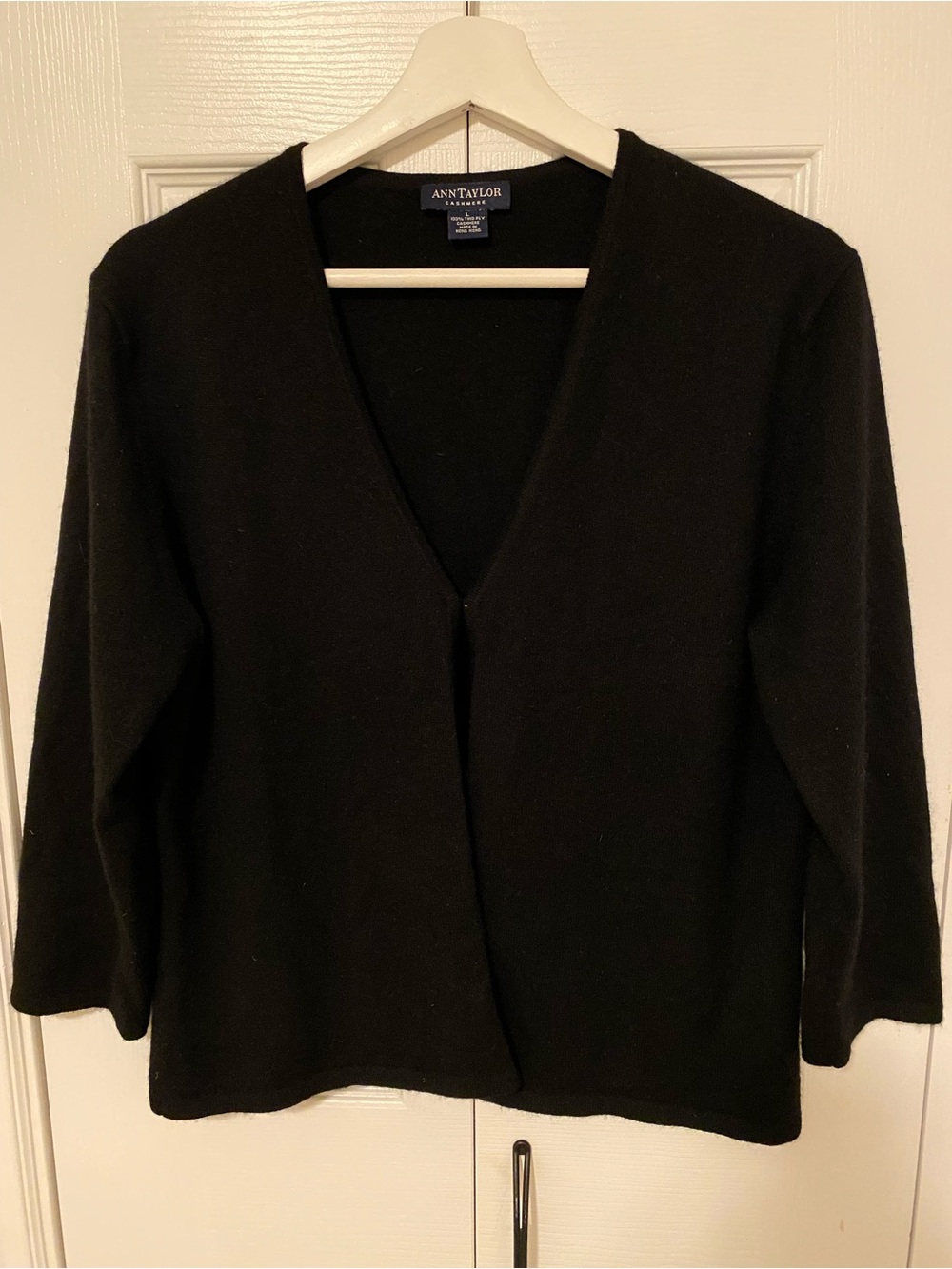 Ann Taylor 100% 2-ply Cashmere Black Open-Front V-Neck Vintage Cardigan Sz Large